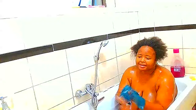 Snapshot of GoddessTitts chatting on March 1, 2025, 5:05 pm GoddessTitts online show from March 1, 2025, 5:05 pm