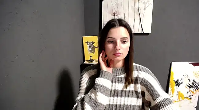 lady olivia  online show from February 25, 2025, 6:12 pm