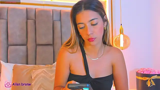 elianabrown online show from November 13, 2025, 10:46 pm