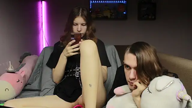 Kamala Adele online show from March 14, 2025, 7:01 pm