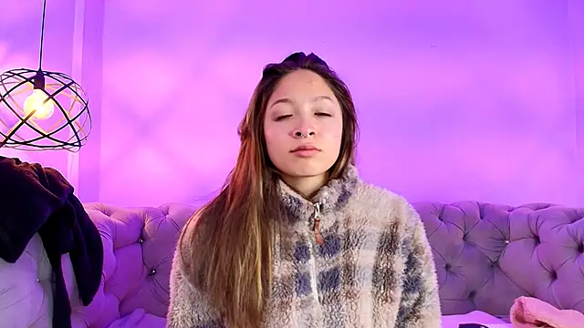 Victoria Adams14 online show from March 16, 2025, 11:27 am