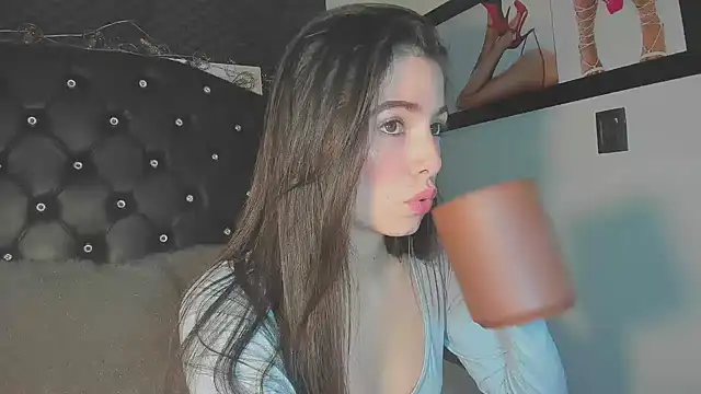 diana queen  online show from March 28, 2026, 4:02 am