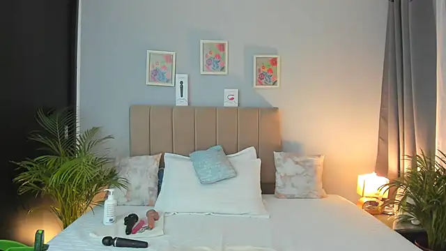 kataleyarios01 online show from September 19, 2025, 11:42 pm