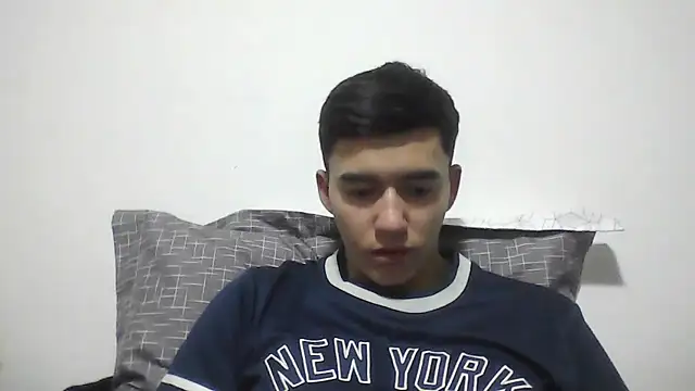 Estebitan vm online show from November 23, 2025, 2:32 am