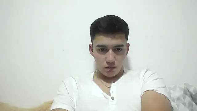 Estebitan vm online show from November 15, 2025, 5:06 pm