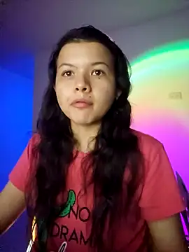 azumiichan online show from February 1, 2025, 4:35 am