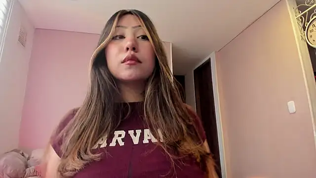 I am tori online show from April 16, 2026, 10:01 pm