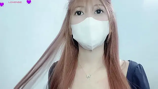 tanhxiu online show from February 11, 2025, 11:31 am