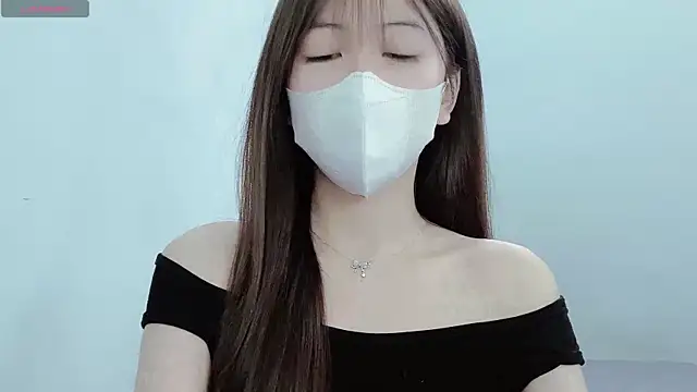 tanhxiu online show from January 10, 2025, 5:24 pm