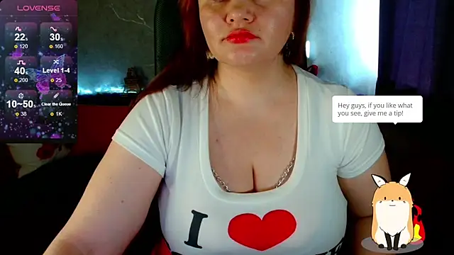 Snapshot of Nikki_March chatting on October 2, 2025, 8:29 am Nikki March online show from October 2, 2025, 8:29 am