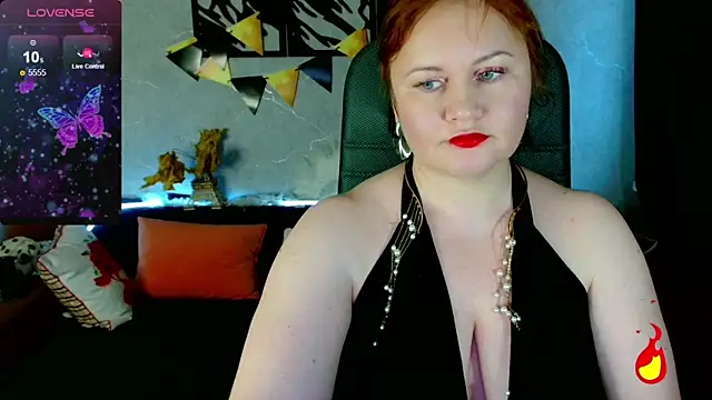 Snapshot of Nikki_March chatting on October 14, 2025, 8:59 am Nikki March online show from October 14, 2025, 8:59 am