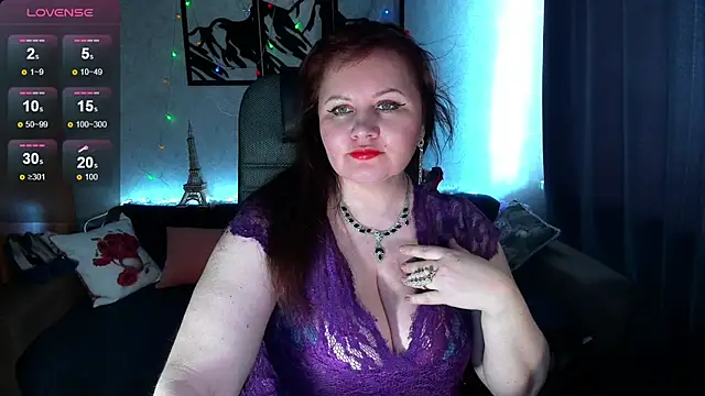 Nikki March online show from May 18, 2026, 10:53 am