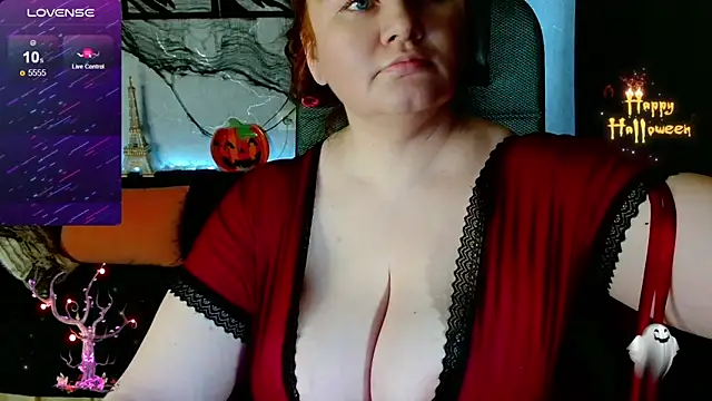 Snapshot of Nikki_March chatting on November 1, 2025, 9:25 am Nikki March online show from November 1, 2025, 9:25 am