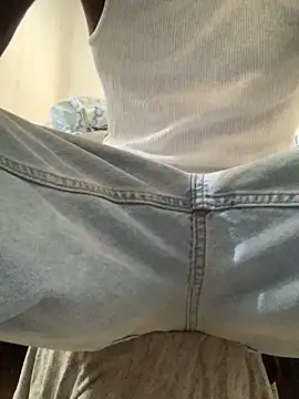 funpharoh1 online show from September 17, 2025, 2:19 pm