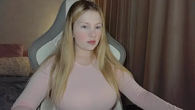 x ivy x online show from April 7, 2026, 5:04 pm