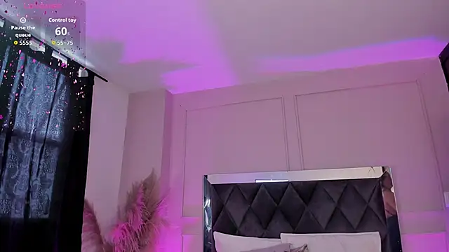 keitlynsoto online show from October 29, 2025, 12:15 pm