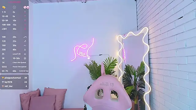 Snapshot of Chiara_tay chatting on March 10, 2025, 10:18 am Chiara tay online show from March 10, 2025, 10:18 am