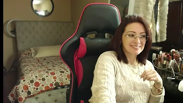 Carol Scottt online show from October 26, 2025, 8:48 am