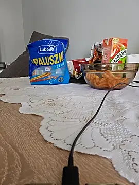 McdyllanXX online show from March 7, 2025, 8:13 am