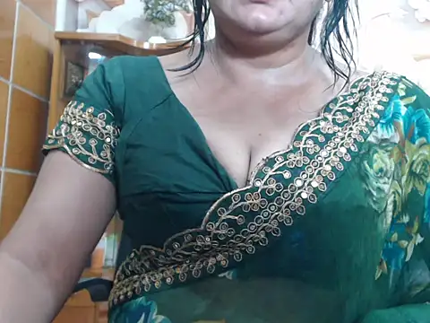 Snapshot of desi-maisa130 chatting on July 26, 2026, 4:58 pm desi-maisa130 online show from July 26, 2026, 4:58 pm