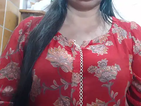 Snapshot of desi-maisa130 chatting on July 16, 2026, 4:48 pm desi-maisa130 online show from July 16, 2026, 4:48 pm