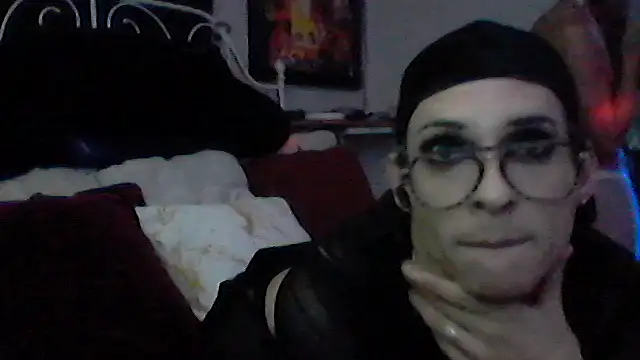 Snapshot of X_TorroGiUS3PP33_x chatting on June 7, 2026, 4:50 am X TorroGiUS3PP33 x online show from June 7, 2026, 4:50 am