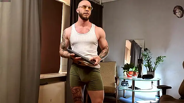 pleasure8869 online show from August 2, 2026, 5:32 pm