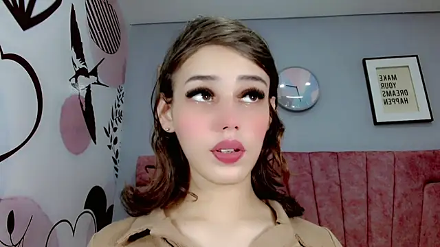 ValeriaAguilar online show from January 17, 2025, 7:49 pm