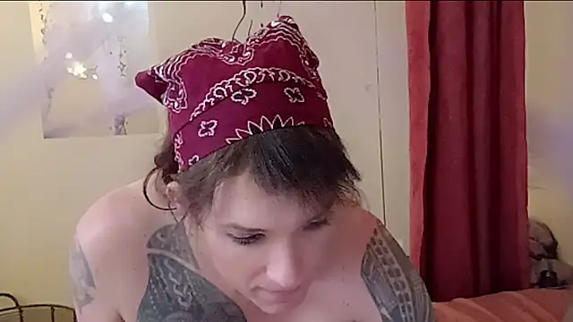 cassiemichellexx online show from May 18, 2026, 8:41 am