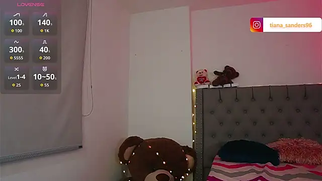 Tiana sanders online show from October 7, 2025, 1:39 am