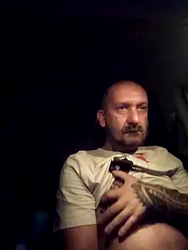 teddy79good online show from September 18, 2025, 3:53 am