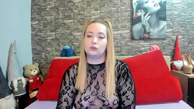 kalindahot online show from October 9, 2025, 6:08 pm