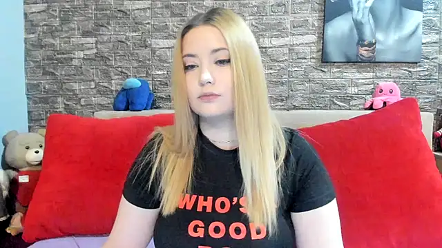 kalindahot online show from October 28, 2025, 7:02 pm