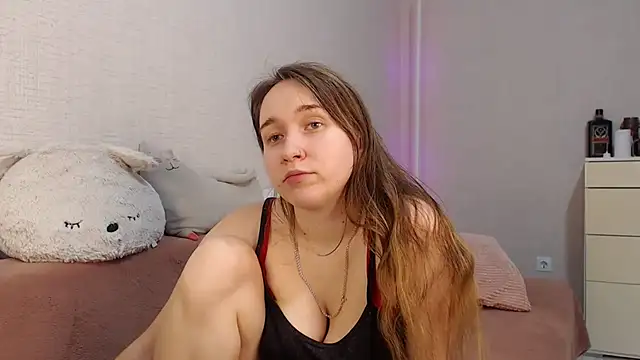 lovely hayley online show from February 20, 2025, 8:58 pm