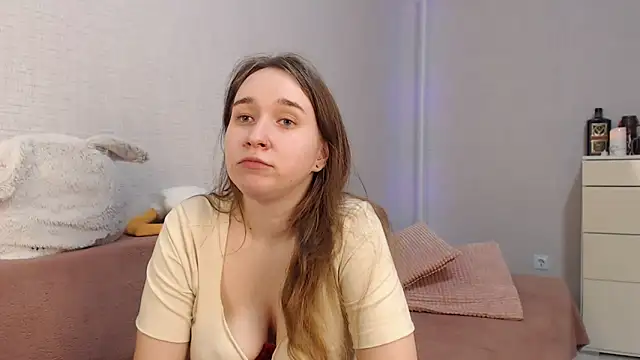 lovely hayley online show from March 1, 2025, 8:42 pm