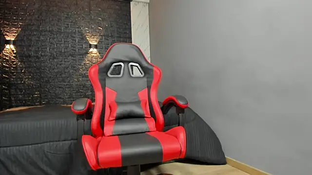 taurus boy1 online show from October 7, 2025, 11:44 am