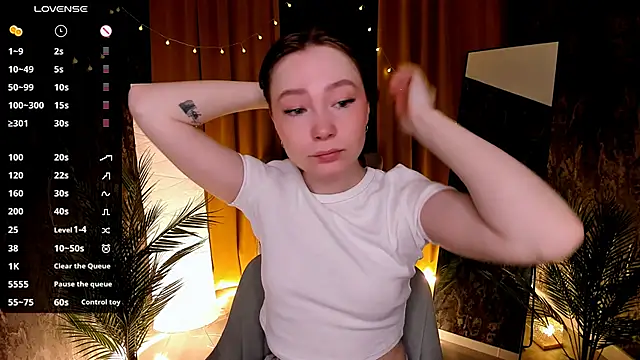 LanaBlu  online show from November 28, 2025, 2:23 am