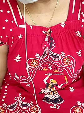 Aishu-tamil09 online show from March 6, 2025, 6:05 pm