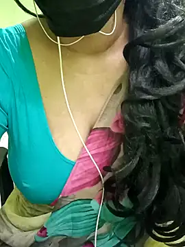 Aishu-tamil09 online show from January 7, 2025, 6:14 pm