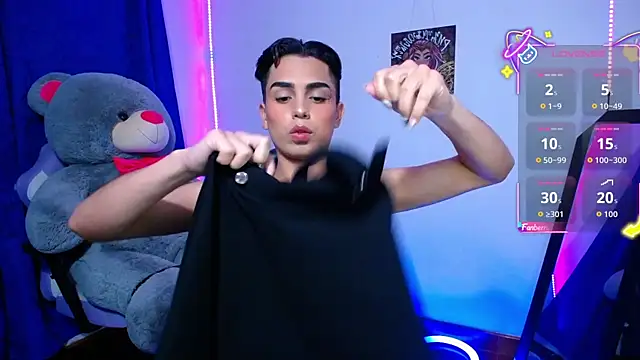 OwenBluee online show from June 1, 2026, 8:25 am