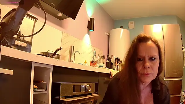 Endrocleia online show from March 13, 2026, 1:10 am