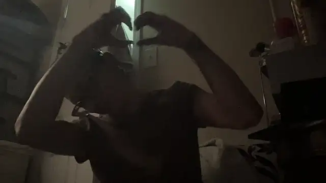 myloveforyouu online show from March 27, 2026, 1:14 am