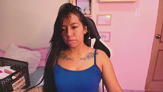 Ivann4 online show from March 12, 2025, 7:36 pm