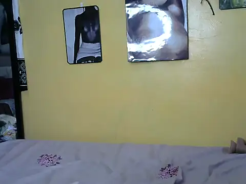 Snapshot of SexyPanker chatting on February 15, 2025, 11:28 am SexyPanker online show from February 15, 2025, 11:28 am