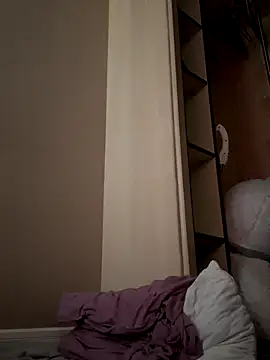 Snapshot of wrenlie chatting on September 18, 2025, 3:31 am wrenlie online show from September 18, 2025, 3:31 am