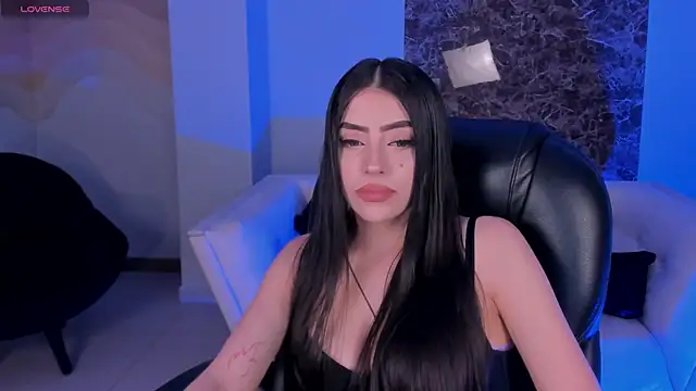 ValeriaRiveraX online show from March 13, 2025, 7:09 am