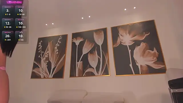 MariaHerrera  online show from March 8, 2025, 8:33 am