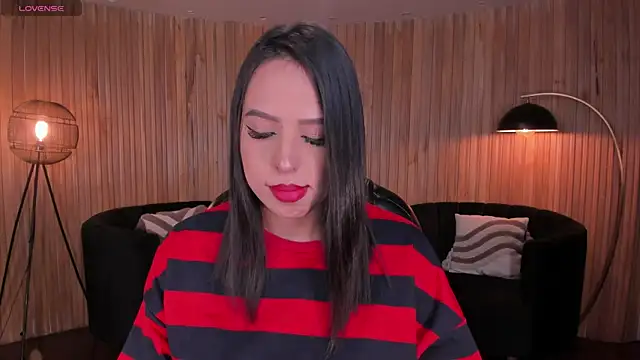 KatieStonne online show from November 20, 2025, 3:29 am