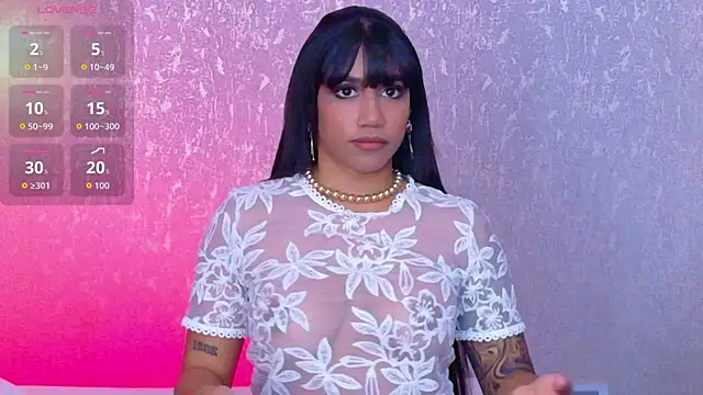 Snapshot of Salome_Diaz_ chatting on June 14, 2026, 6:03 am Salome Diaz online show from June 14, 2026, 6:03 am