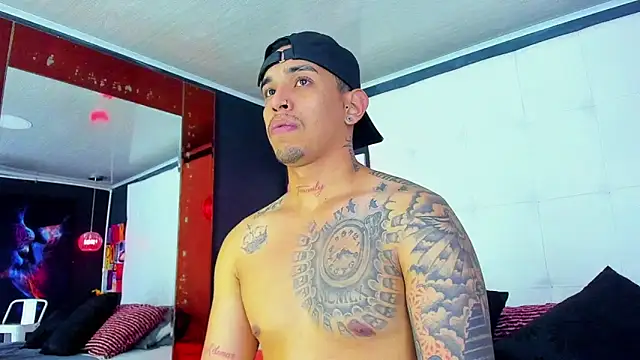 Damian09  online show from February 12, 2025, 3:51 am